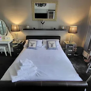 Homestay The Rodds, Morley (West Yorkshire)